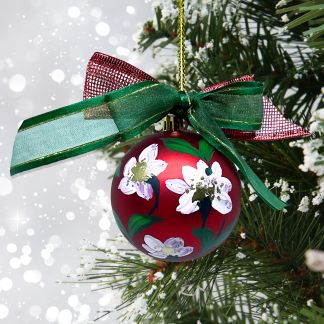 ROYAL FLOWER BEAUTY BAUBLE - RED, WHITE WITH GREENS